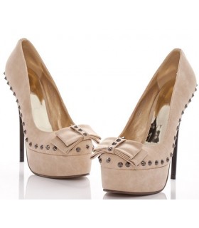 Apricot decorated bow pumps