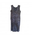 Kleid aus dunkelblauem Seidenkleid mit V-Ausschnitt