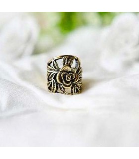 Vintage rose ring