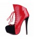 Chaussures rouges chauds à la mode