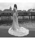 Modernes langarm rückenfreies sexy Hochzeitskleid