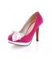 Chaussures de boutons rose chaud