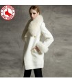 Blanc manteau de fourrure artificielle